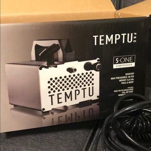 TEMPTU PRO makeup airbrush machine